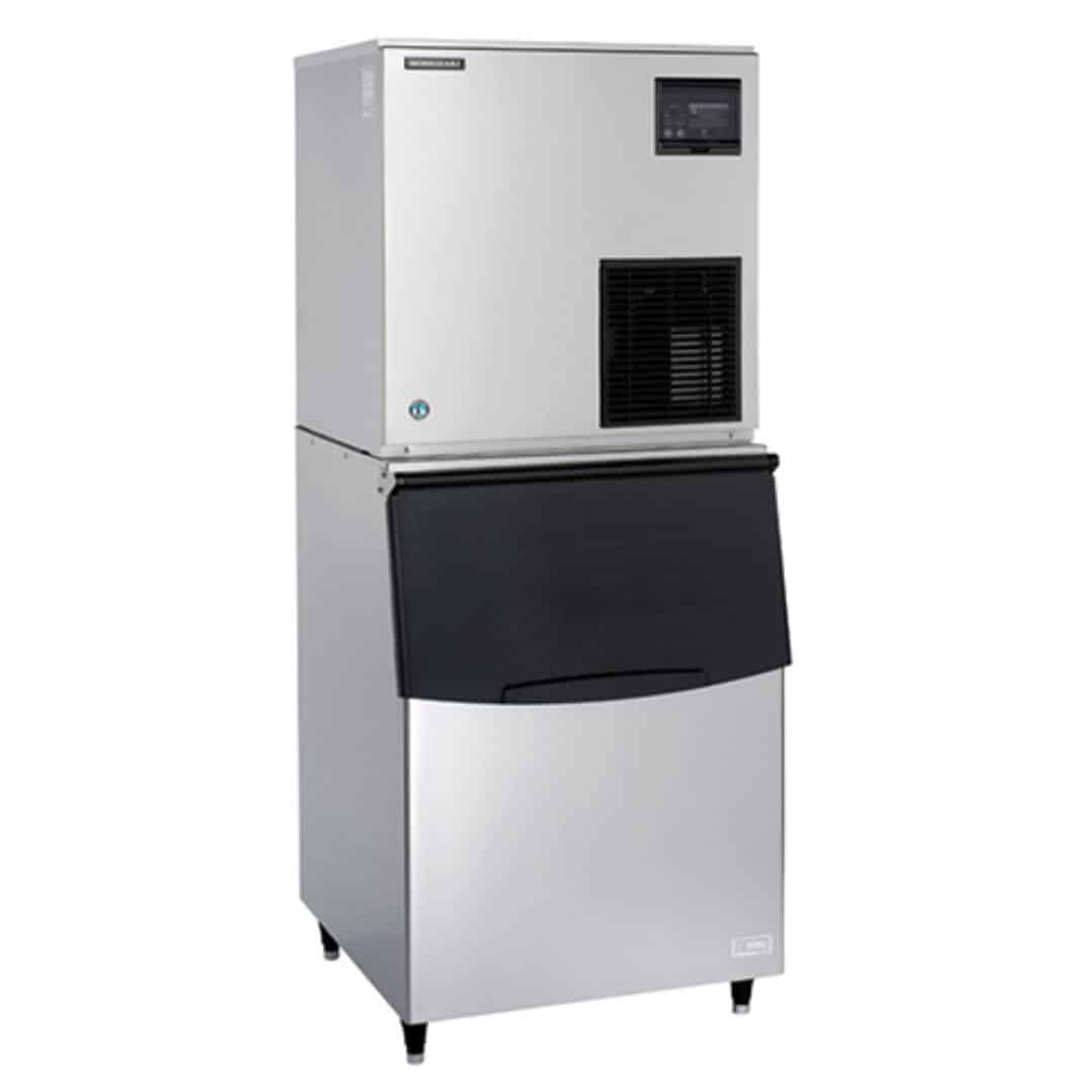Hoshizaki nugget ice maker with bin storage underneath