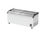 Commercial chest freezer with curved glass lids on top and 636 litre capacity, Thermaster SD-666K