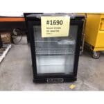 Ex-Showroom 130L Single Door Bar Fridge SC148G-NSW1690